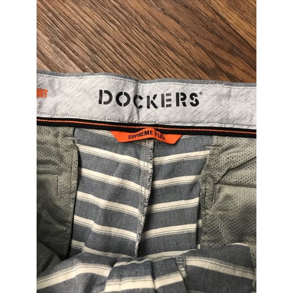 Dockers Ultimate Supreme Flex Smart Series Men's - Picture 2 of 3